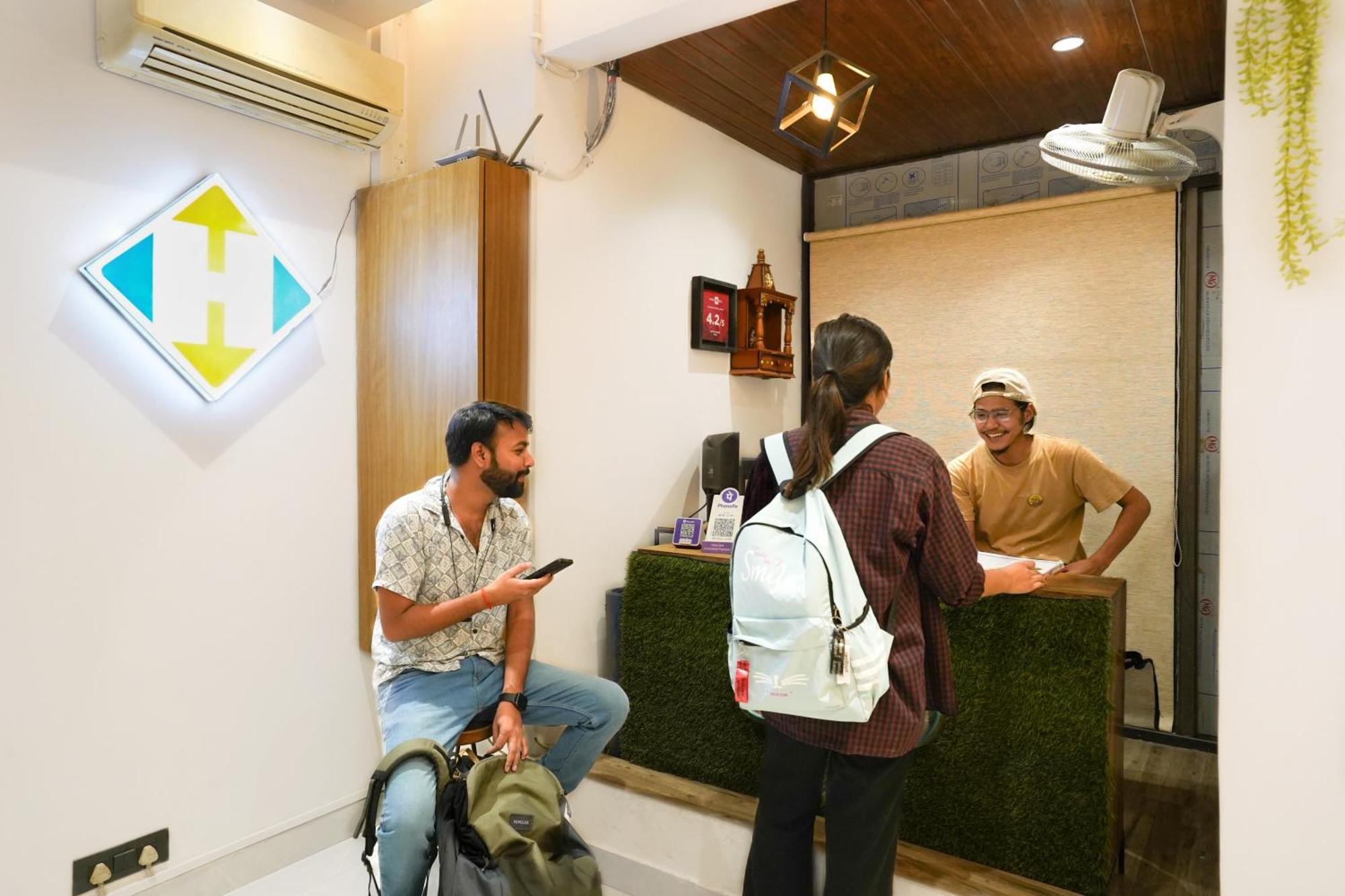 Hide-In Hostel Delhi New Delhi Ngoại thất bức ảnh